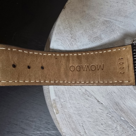 Movado Women's Museum Classic Silver Tone Case Strap Watch Black - Picture 3 of 7